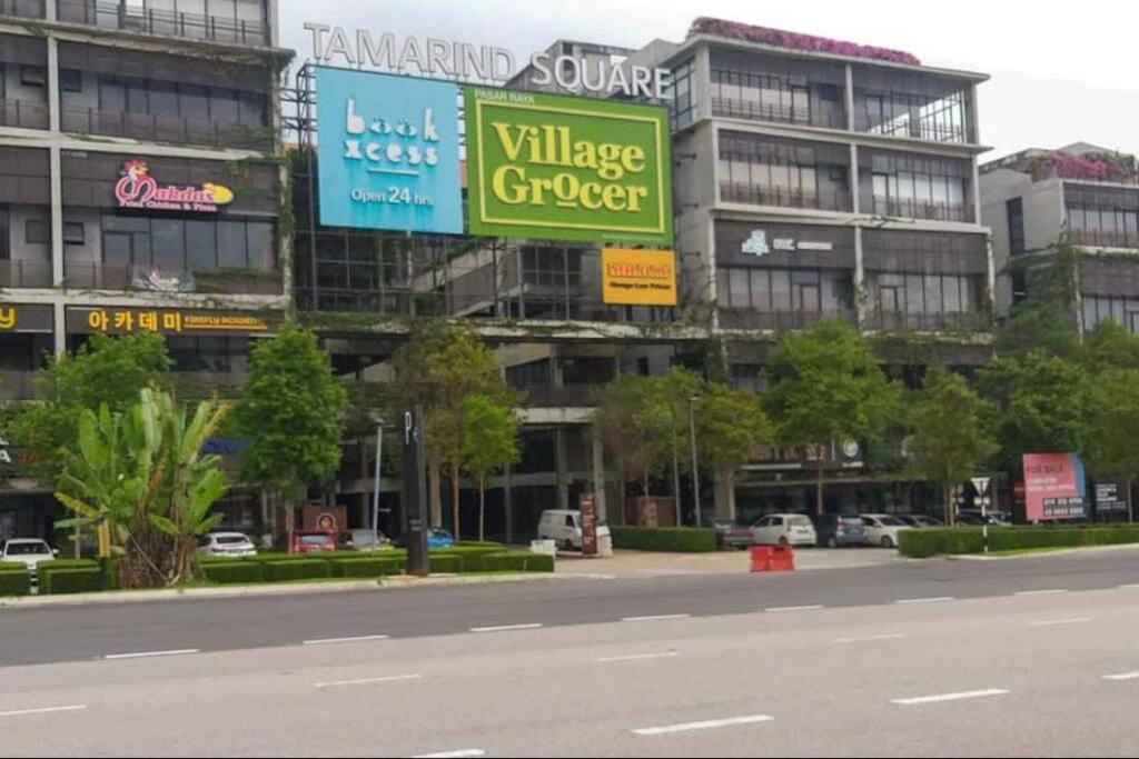 Royal Place- Tamarind Suite Cyberjaya Eksteriør billede